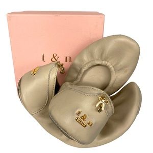 t&n Sagar $199 custom travel ballet flats neutral women's 8M excellent conditon